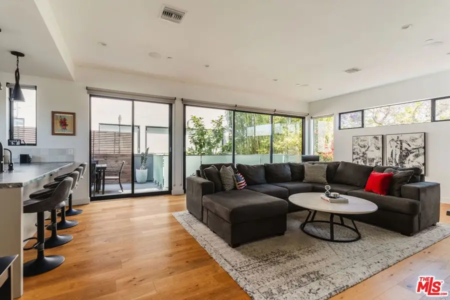2416 Penmar Avenue, Venice, CA 90291 - #2