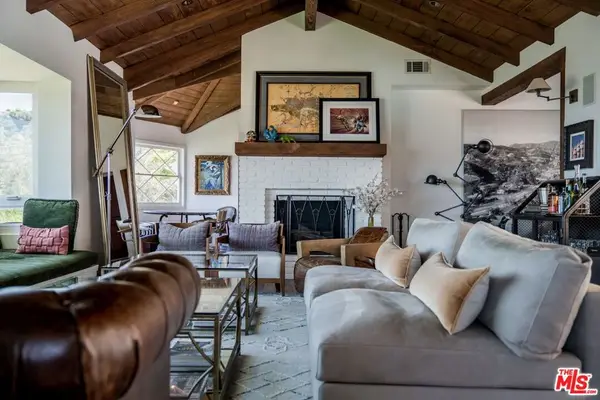 11023 Wrightwood Place, Los Angeles, CA 91604