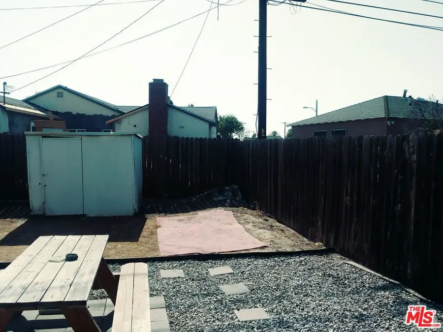 413 N Broadacres Avenue, Compton, CA 90220 - #3