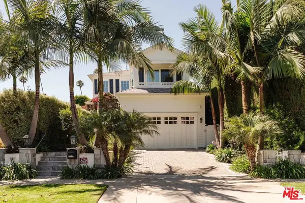 12239 Darlington Avenue, Los Angeles, CA 90049