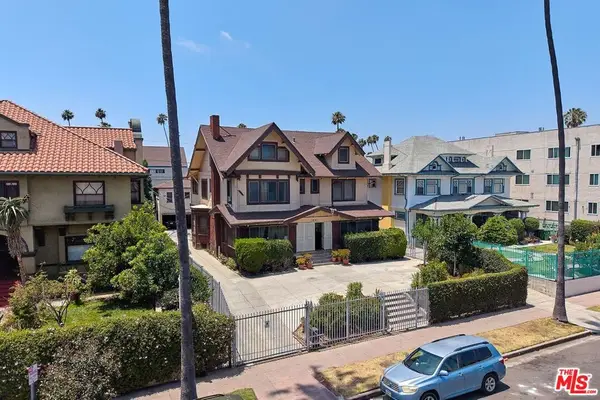 1041 Elden Avenue, Los Angeles, CA 90006
