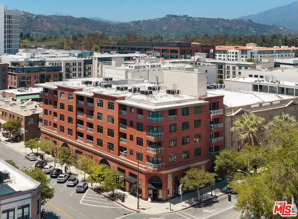 125 N Raymond Avenue #412, Pasadena, CA 91103