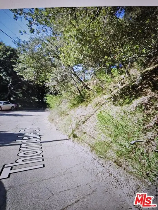 7207 Thorndale Drive, Oakland, CA 94611
