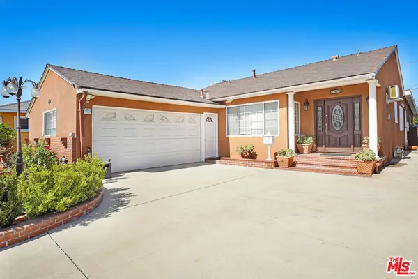 7523 N Ontario Street, Burbank, CA 91504