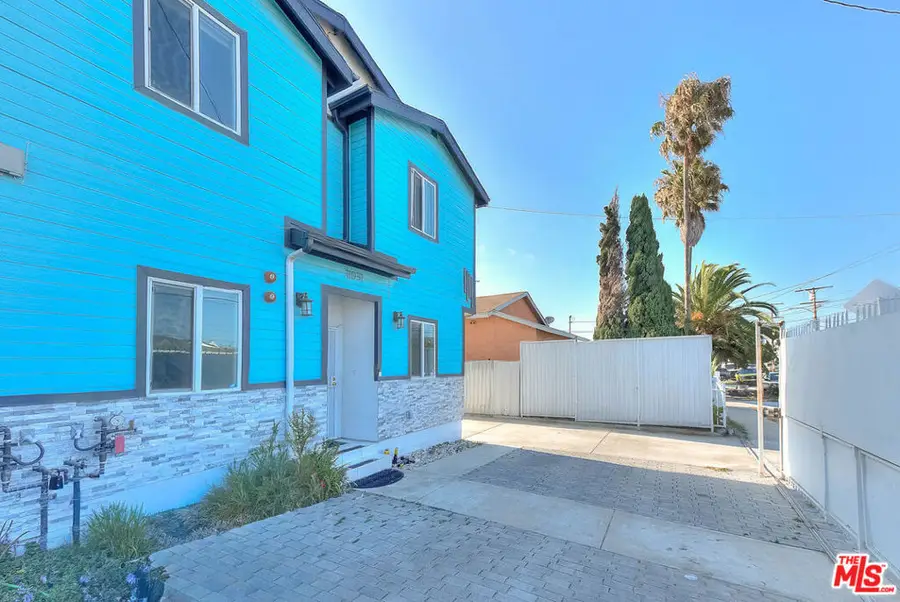 11031 S Burin Avenue, Inglewood, CA 90304 - #2