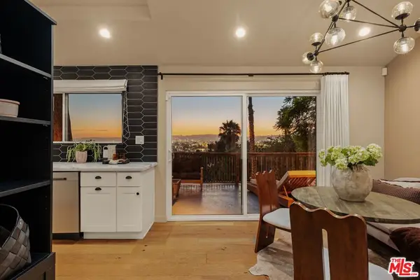 937 Lucile Avenue, Los Angeles, CA 90026