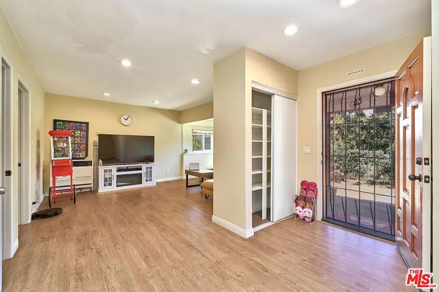 2837 W Avenue 33, Los Angeles, CA 90065 - #3