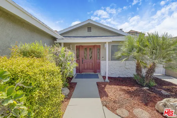 3234 Locust Avenue, Long Beach, CA 90807
