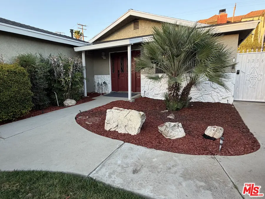 3234 Locust Avenue, Long Beach, CA 90807 - #3