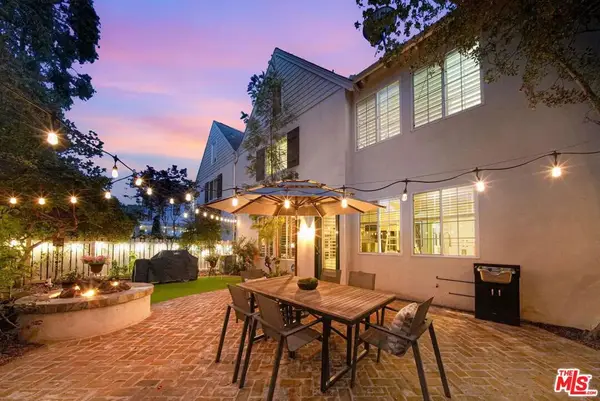 92 Winslow Lane, Irvine, CA 92620