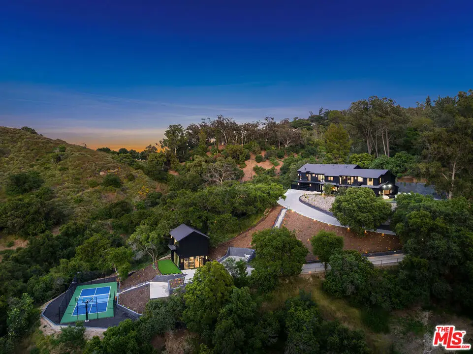 3140 Coldwater Canyon, Studio City, CA 91604 - #1