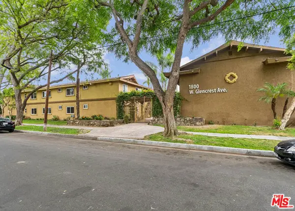 1800 W Glencrest Avenue, Anaheim, CA 92801