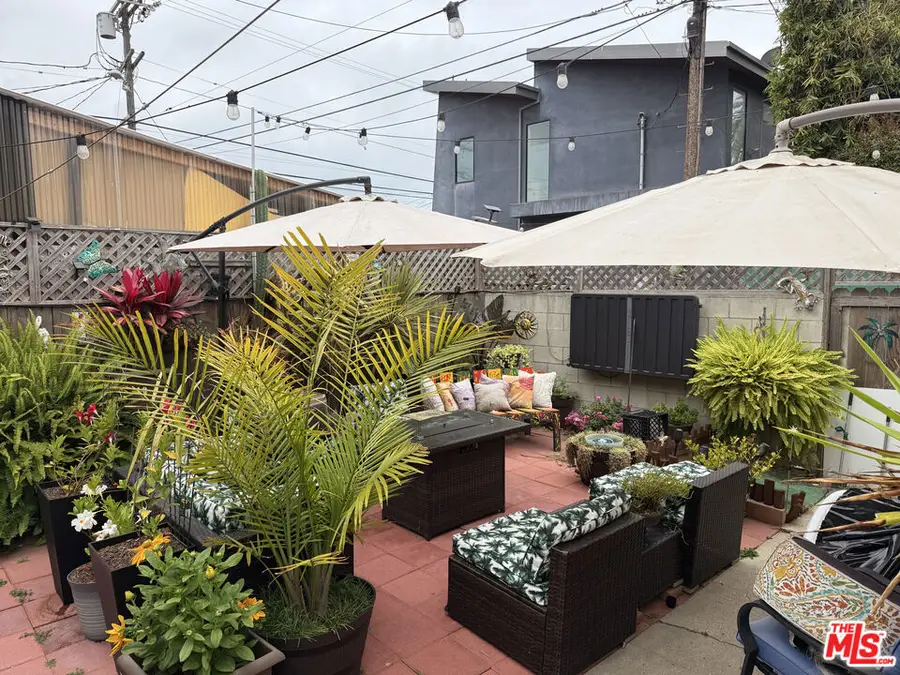 247 5th Avenue, Los Angeles, CA 90291 - #3