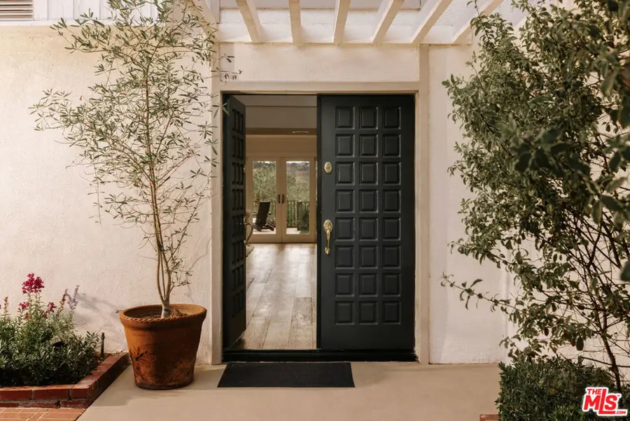 2741 Bottlebrush Drive, Los Angeles, CA 90077 - #2