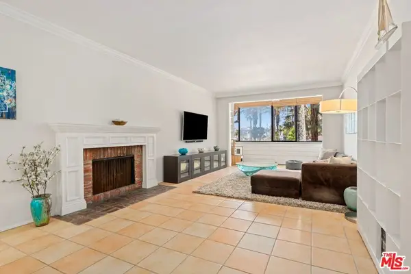 310 Tahiti Way #103, Marina Del Rey, CA 90292