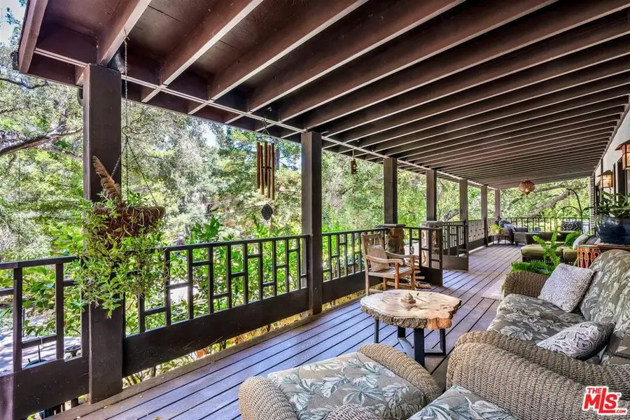 805 Malibu Meadows Drive, Calabasas, CA 91302 - #2