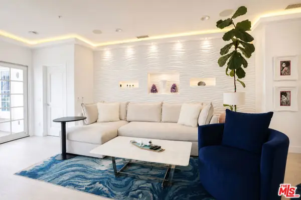 851 N San Vicente Boulevard #309, West Hollywood, CA 90069