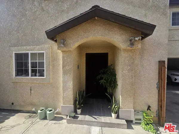 4922 W 104th Street, Inglewood, CA 90304