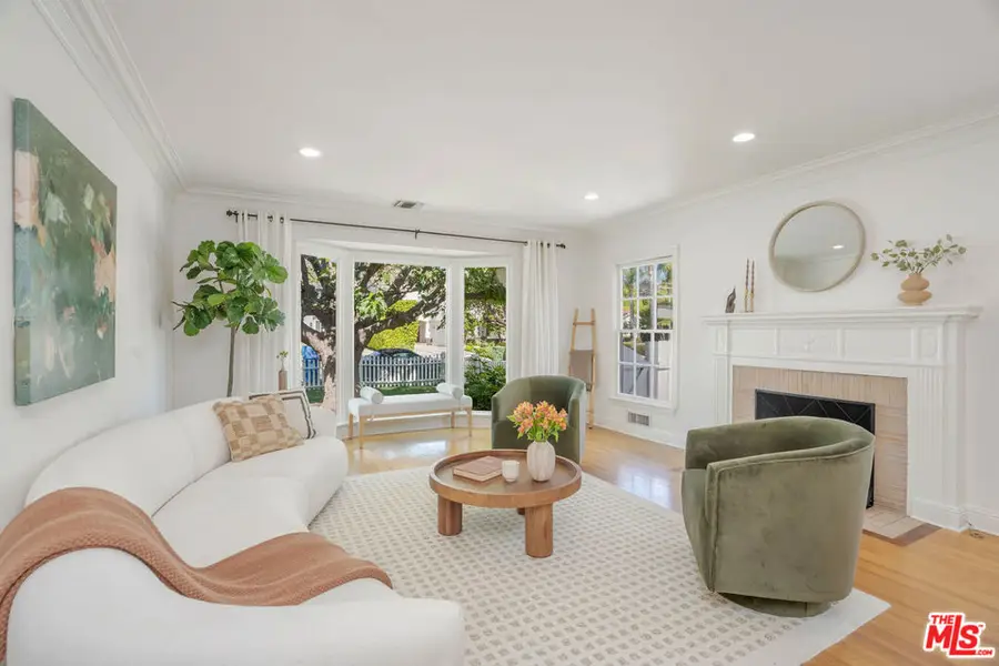 4712 Burnet Avenue, Sherman Oaks, CA 91403 - #2