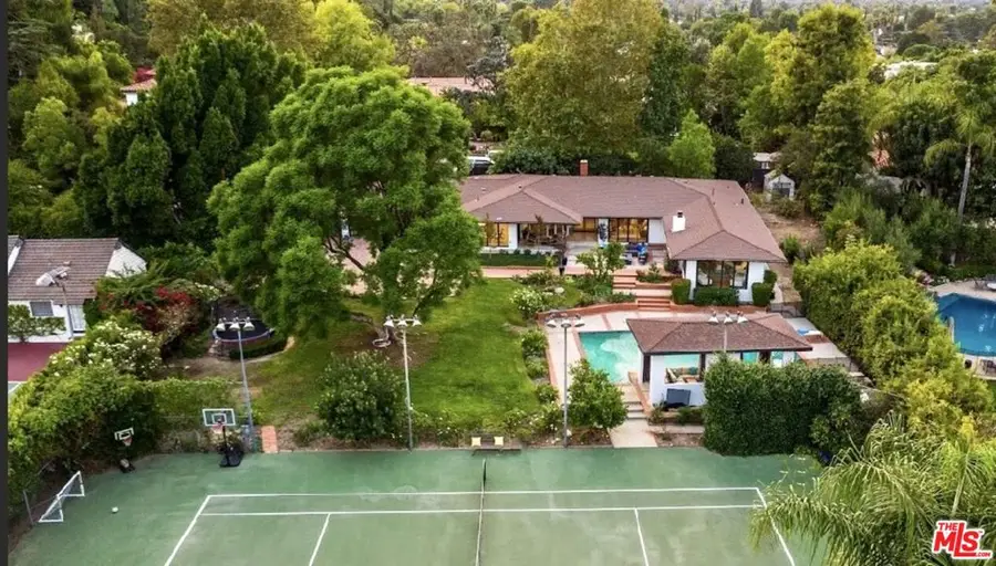4678 White Oak Avenue, Encino, CA 91316 - #2