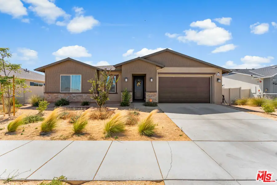 42831 Coronet Drive, Lancaster, CA 93536 - #3