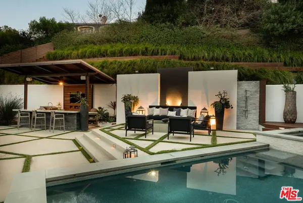 12047 Summit Circle, Beverly Hills, CA 90210