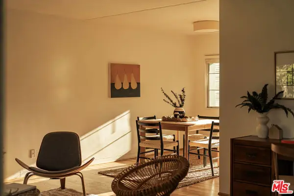 5589 1/2 Village, Los Angeles, CA 90016