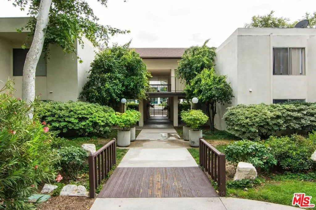 23515 Lyons Avenue #S9, Santa Clarita, CA 91355 - #1