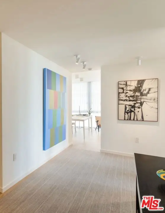 211 S Spalding Drive #301S, Beverly Hills, CA 90212 - #2