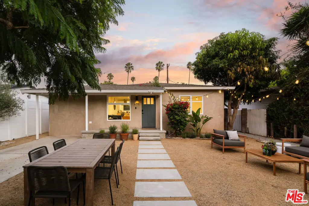 670 Olive Street, Venice, CA 90291 - #1