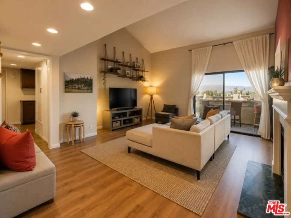 7625 Reseda Boulevard #305, Reseda, CA 91335 - #1