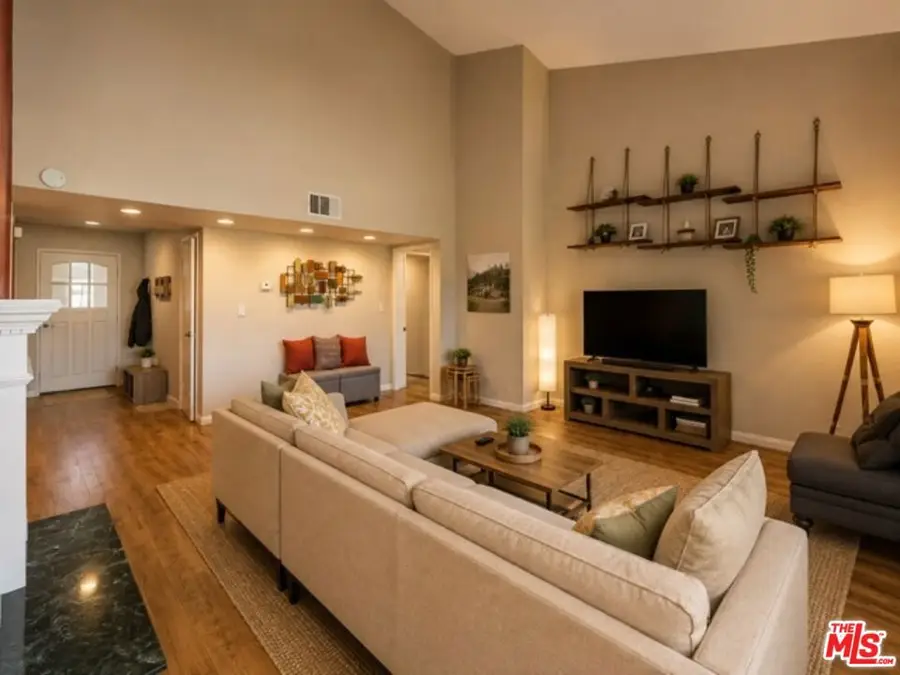 7625 Reseda Boulevard #305, Reseda, CA 91335 - #2