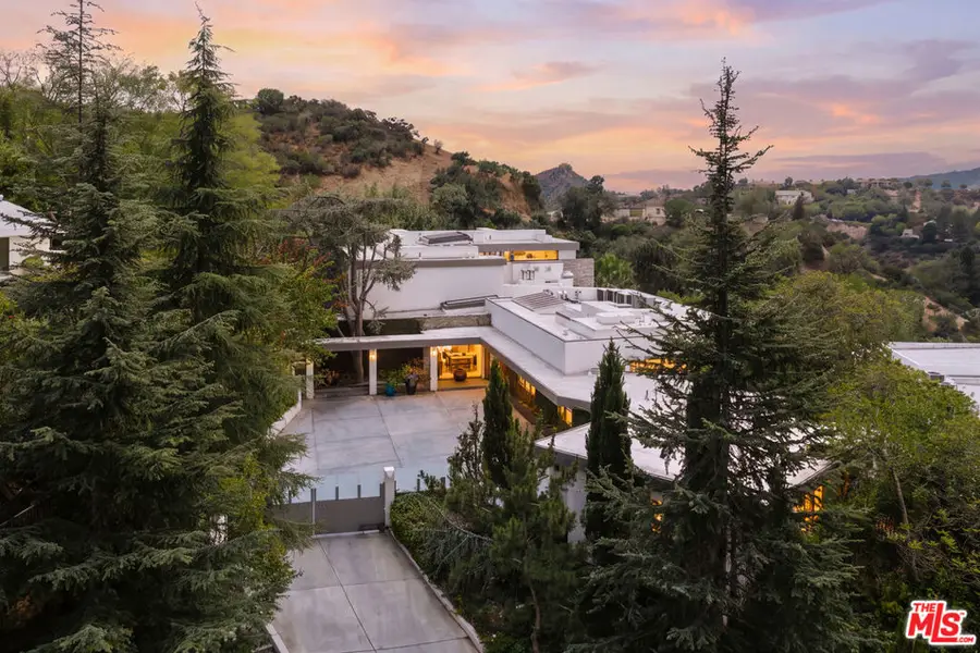 2644 Eden Place, Beverly Hills, CA 90210 - #2