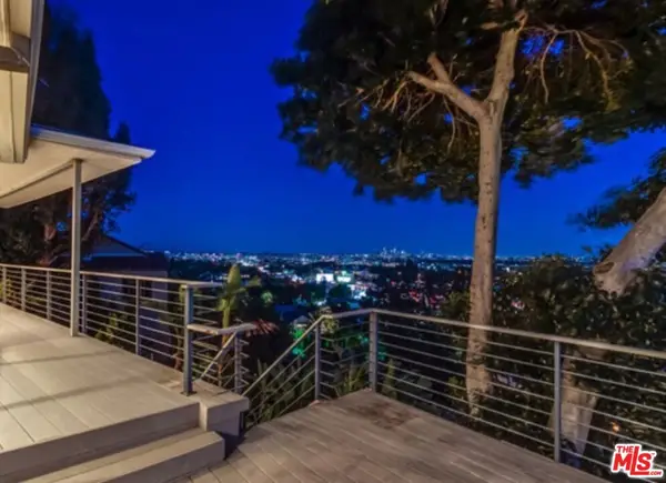 8230 Hollywood Boulevard, Los Angeles, CA 90069
