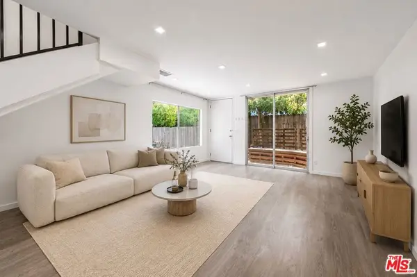 11652 Chenault Street #14, Los Angeles, CA 90049