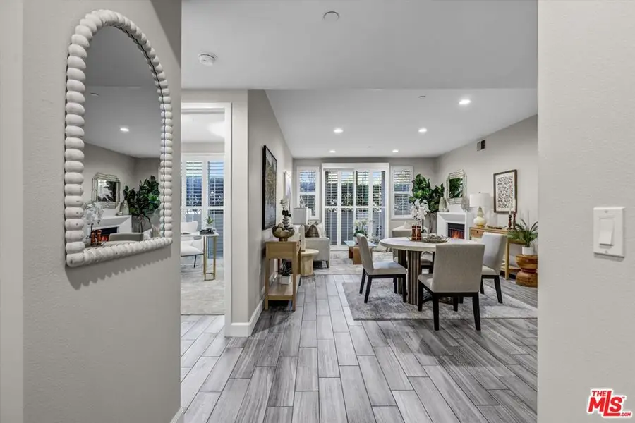 14412 Killion Street #110, Sherman Oaks, CA 91401 - #3