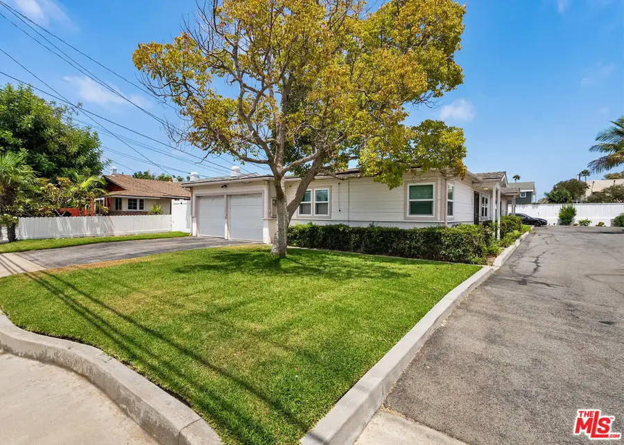 384 E 16th Street, Costa Mesa, CA 92627 - #2