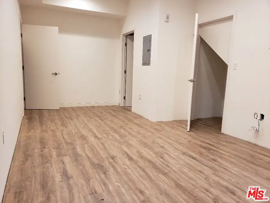517 N Harvard Boulevard, Los Angeles, CA 90004 - #3