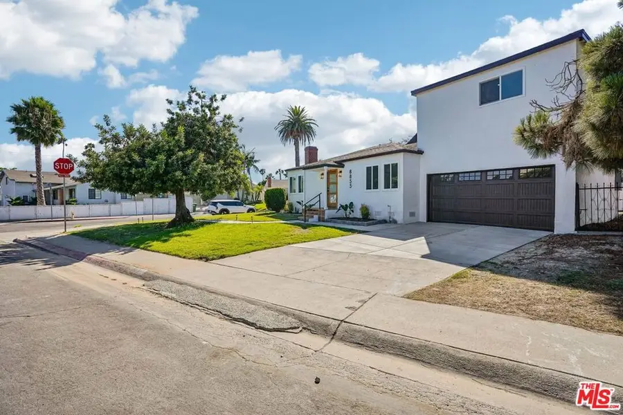 8855 Lilienthal Avenue, Los Angeles, CA 90045 - #3