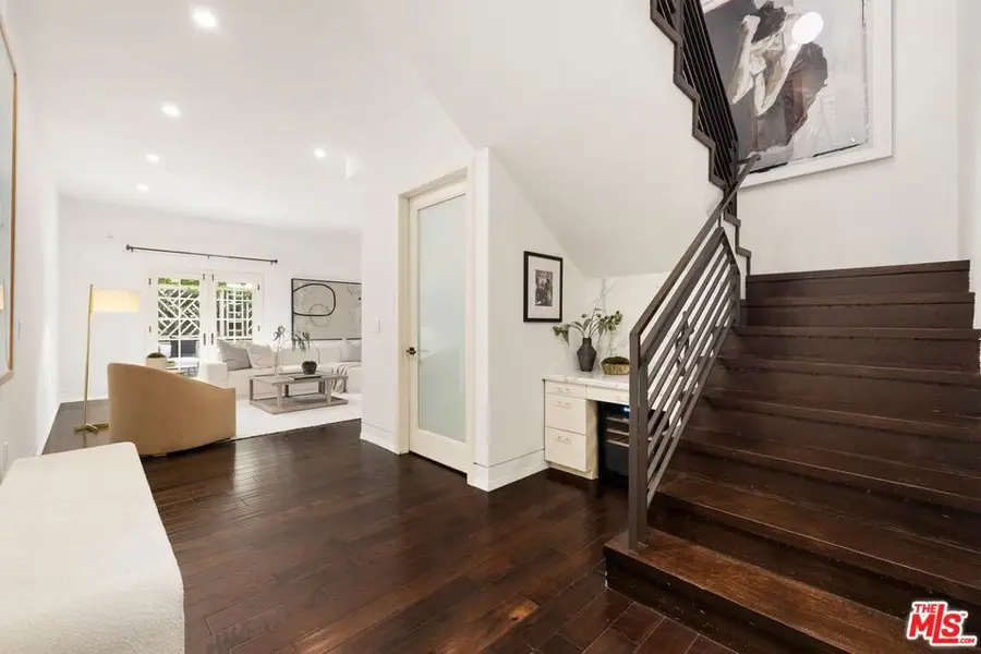 225 S Hamilton Drive #102, Beverly Hills, CA 90211 - #3