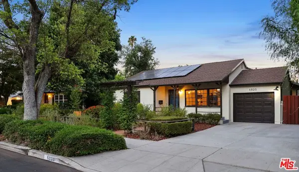 6820 Texhoma Avenue, Lake Balboa, CA 91406