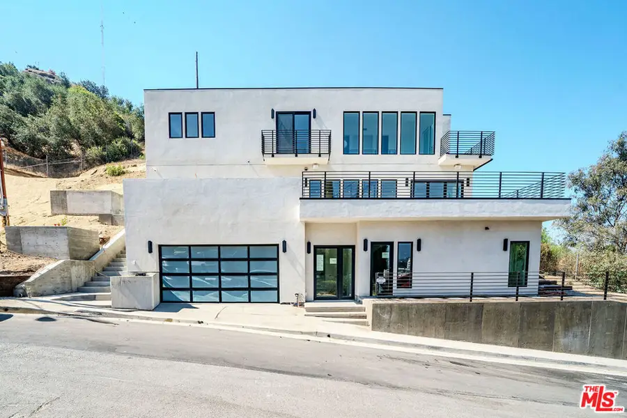 2882 El Roble Drive, Los Angeles, CA 90041 - #2