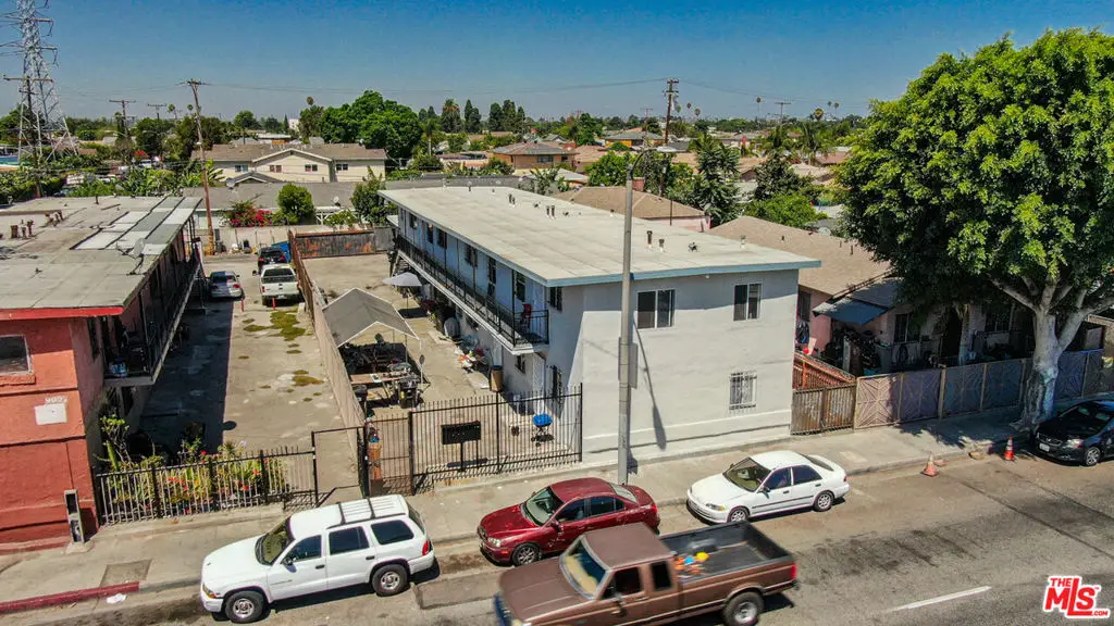 9021 Compton Avenue, Los Angeles, CA 90002 - #1