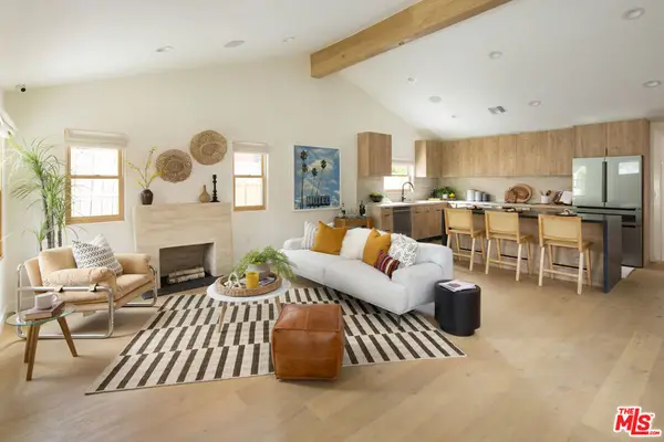3342 W 27th Street, Los Angeles, CA 90018