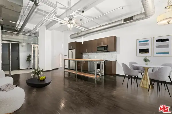 1645 Vine Street #301, Los Angeles, CA 90028