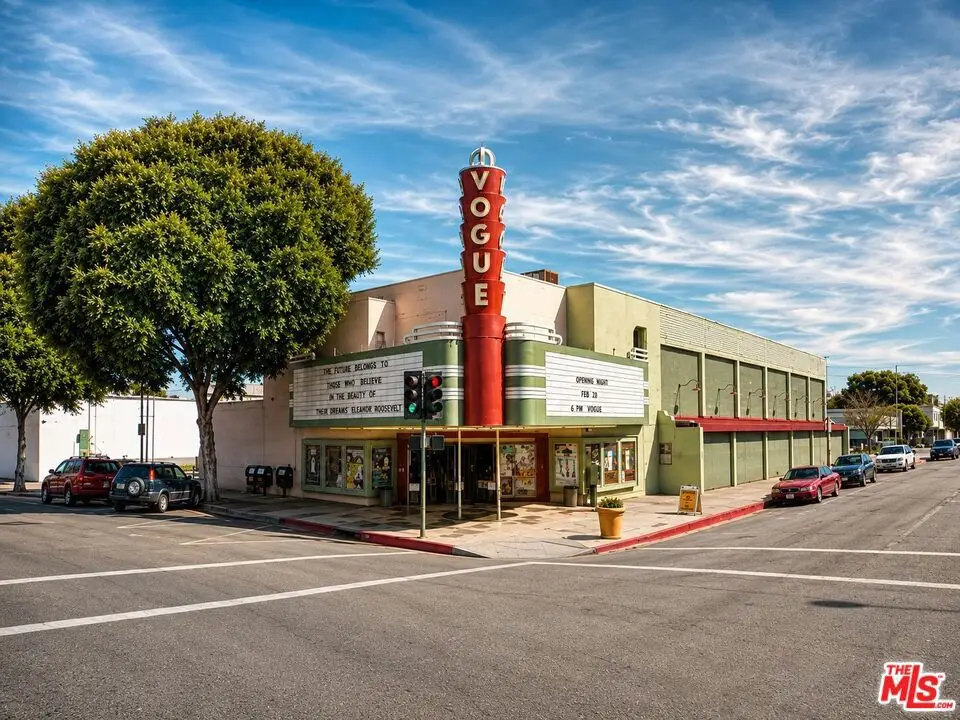 246 W 6th Street, Oxnard, CA 93030 - #1