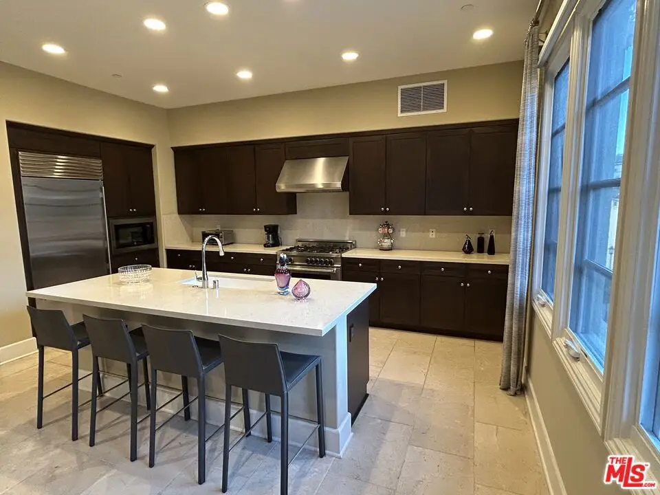 23500 Park Sorrento #C33, Calabasas, CA 91302 - #1