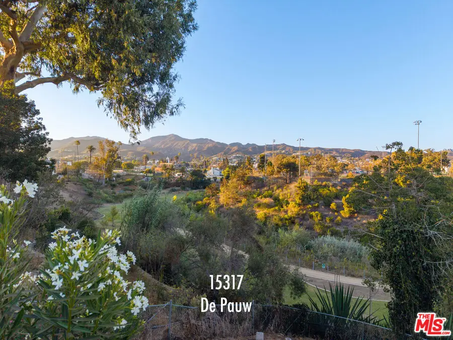 15317 De Pauw Street, Pacific Palisades, CA 90272 - #3