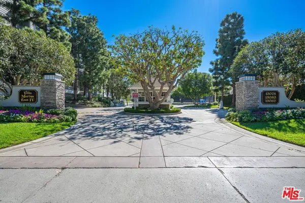 13078 Mindanao Way #116, Los Angeles, CA 90292