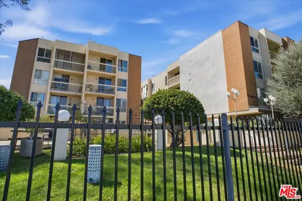 5143 Bakman Avenue #203, Los Angeles, CA 91601